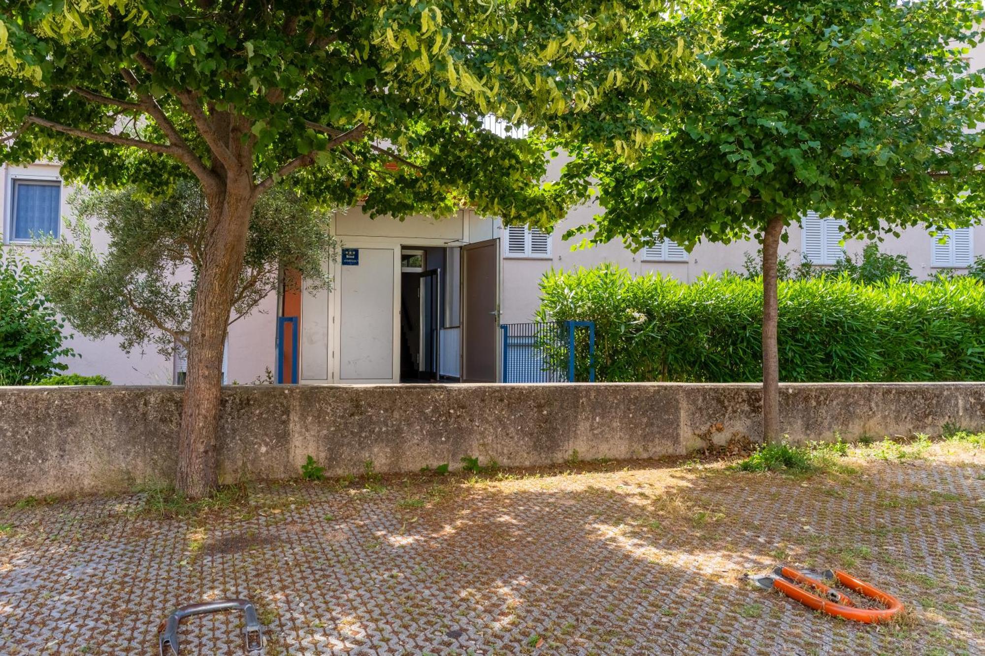 Apartman Laura Cres Exteriér fotografie